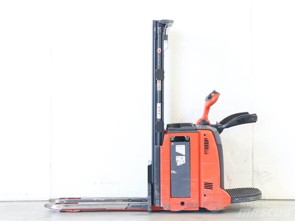 Linde D12AP/133-01 Ručně vedené vysokozdvižné vozíky