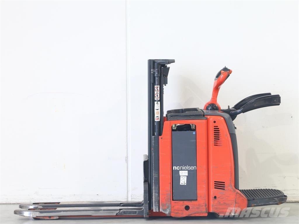 Linde D12HPAP/133-00 Ručně vedené vysokozdvižné vozíky