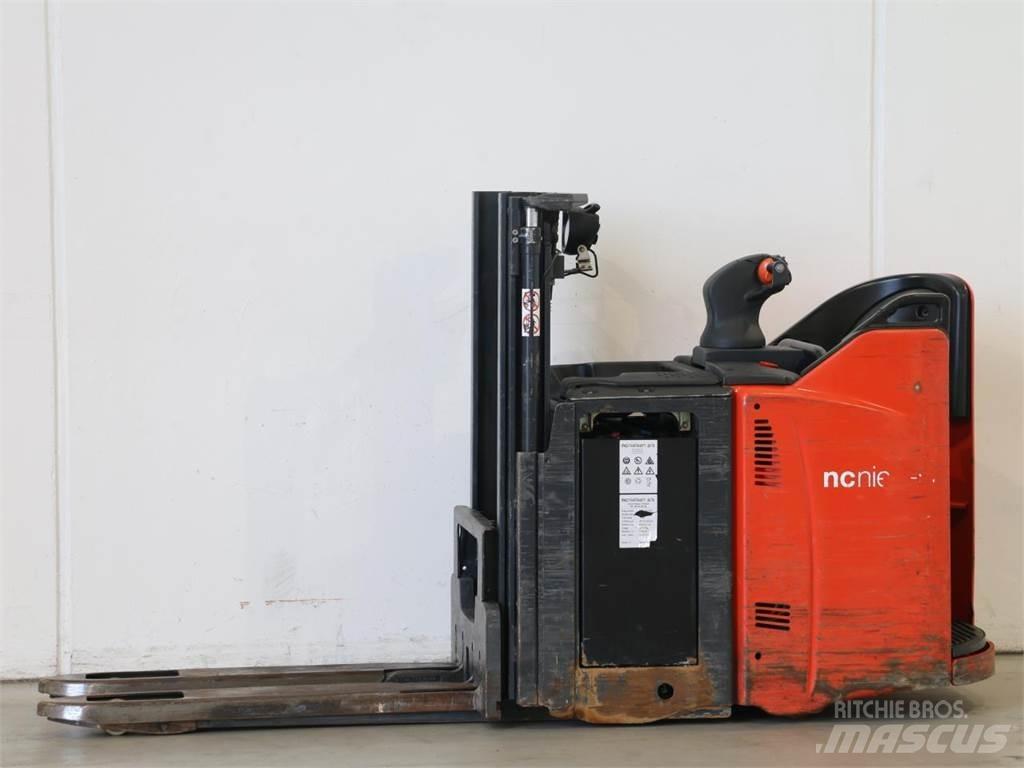 Linde D12HPSP/133-00 Ručně vedené vysokozdvižné vozíky