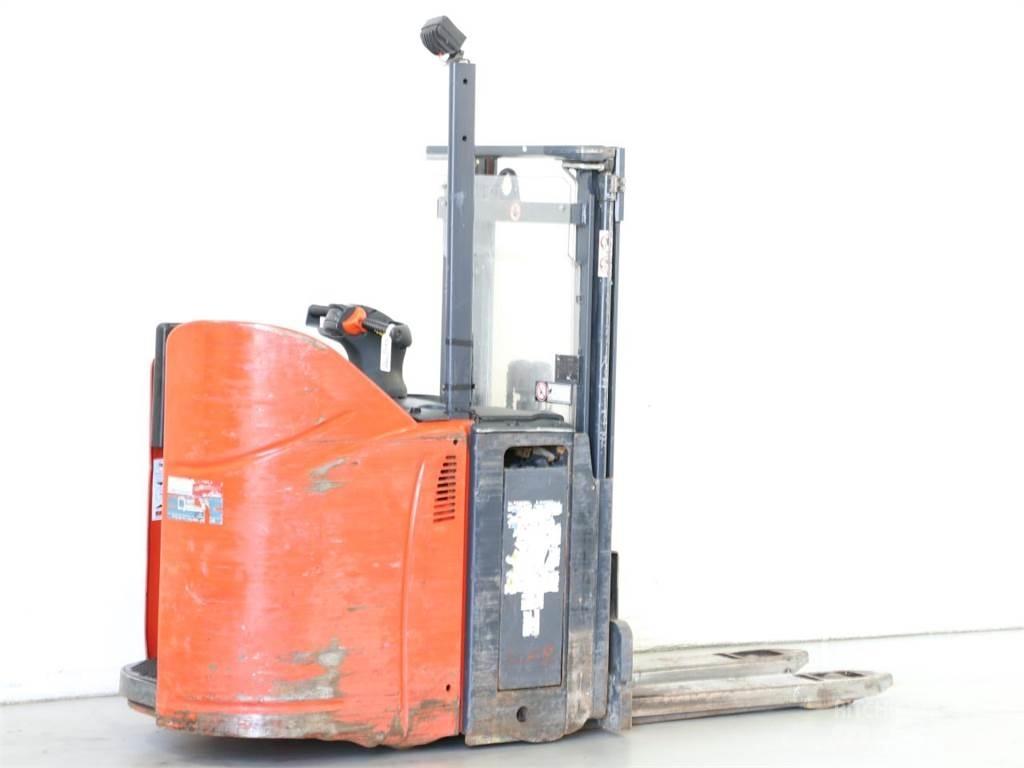 Linde D12SP/133 Ručně vedené vysokozdvižné vozíky