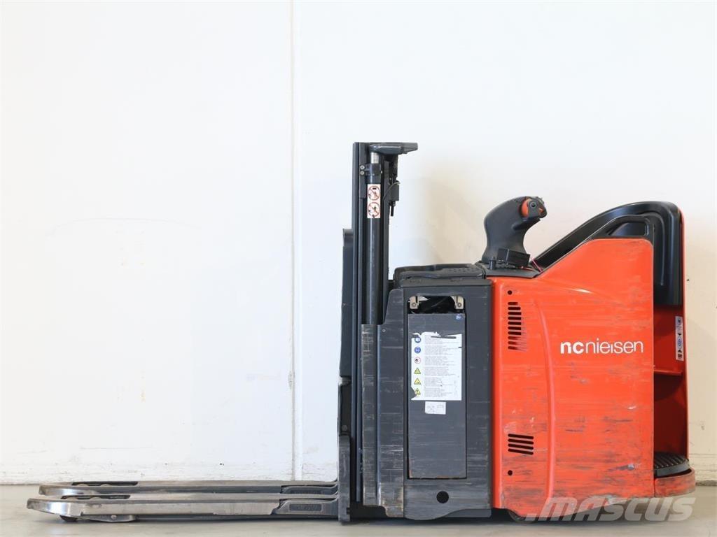 Linde D12SP/133-01 Ručně vedené vysokozdvižné vozíky