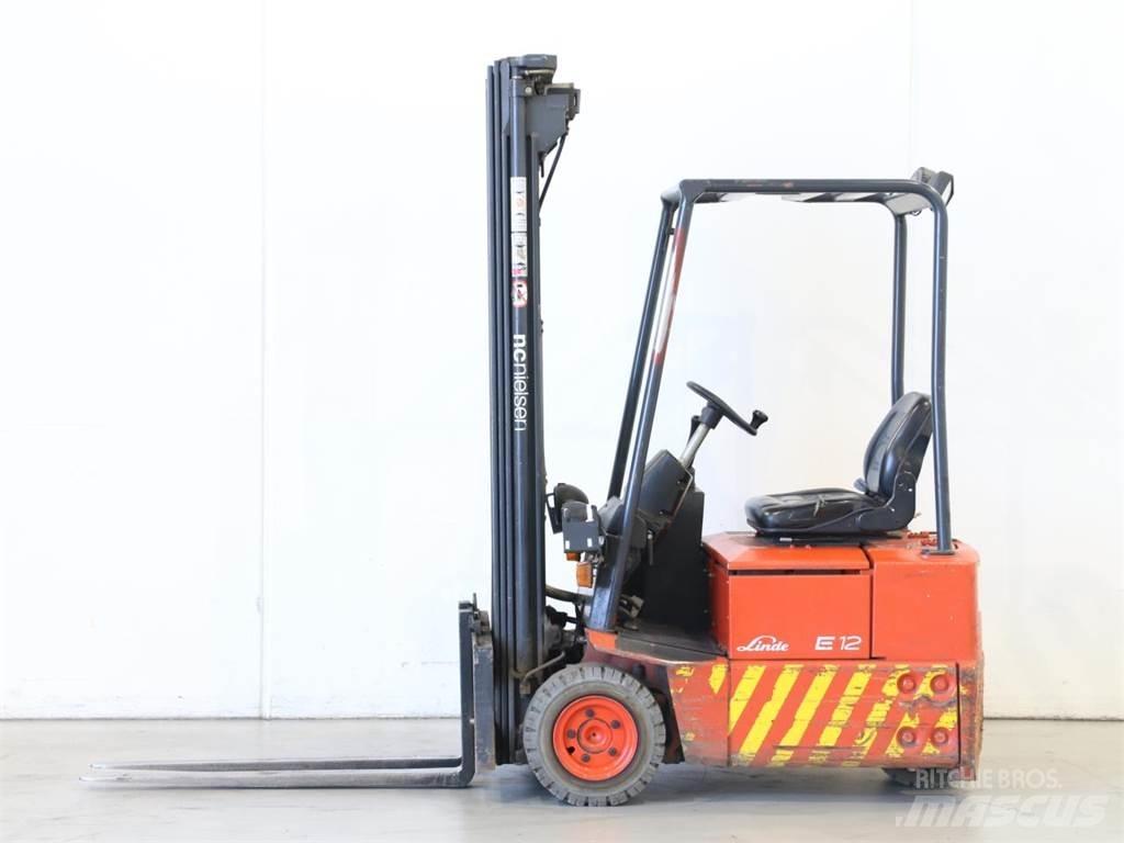 Linde E12/324 Akumulátorové vozíky
