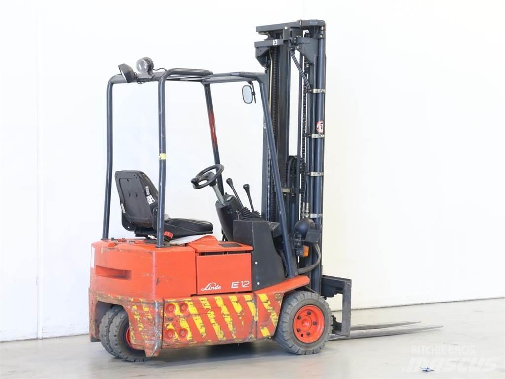 Linde E12/324 Akumulátorové vozíky