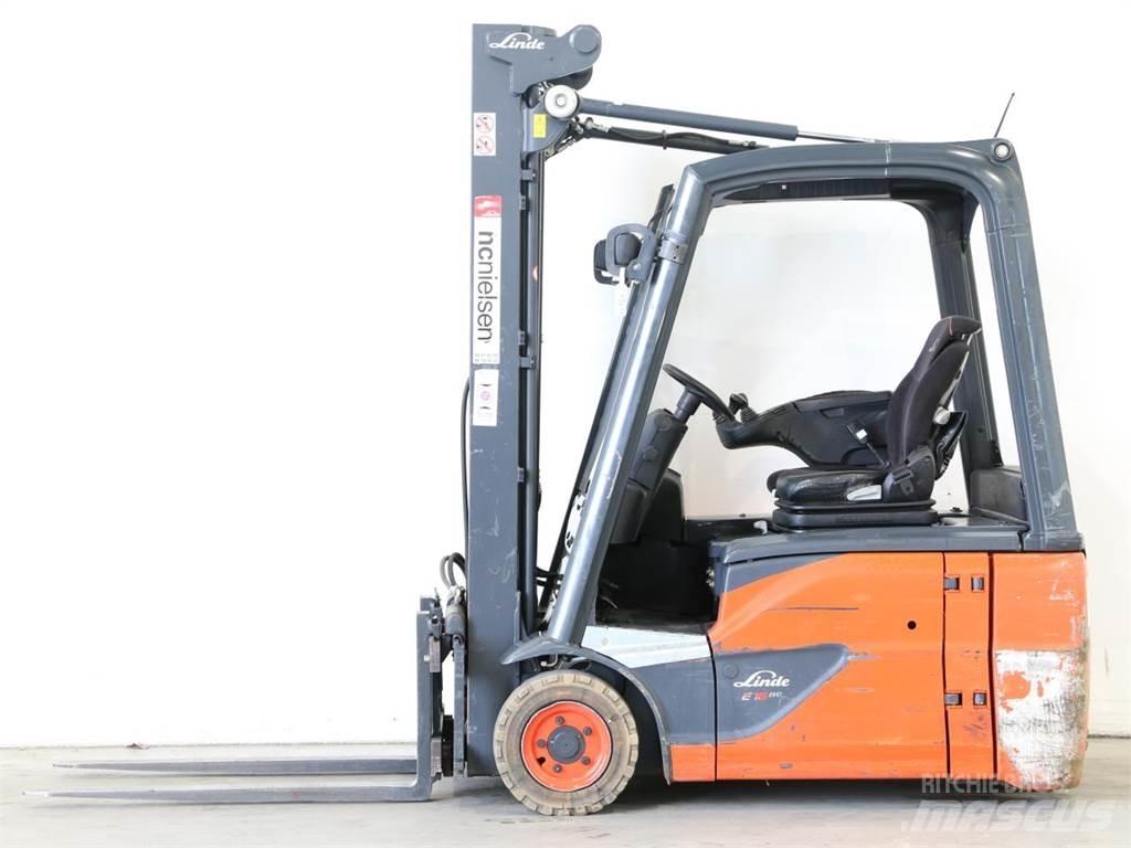 Linde E16/386-02 EVO Akumulátorové vozíky