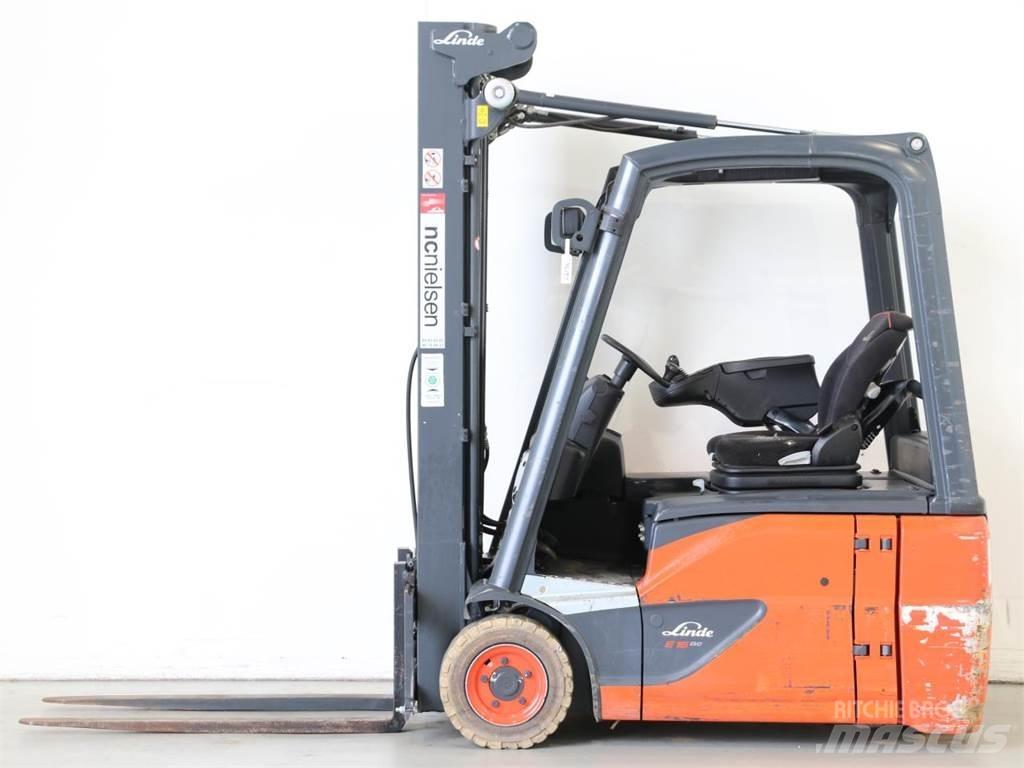 Linde E16/386-02 EVO Akumulátorové vozíky