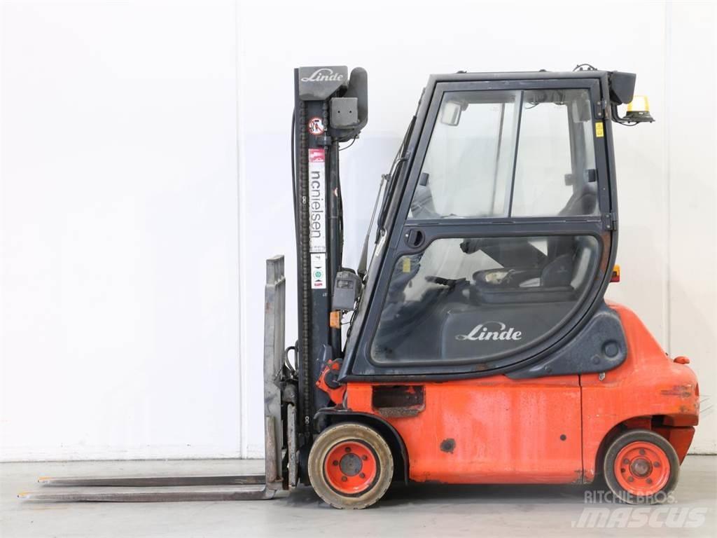 Linde E20P/335-02 Akumulátorové vozíky