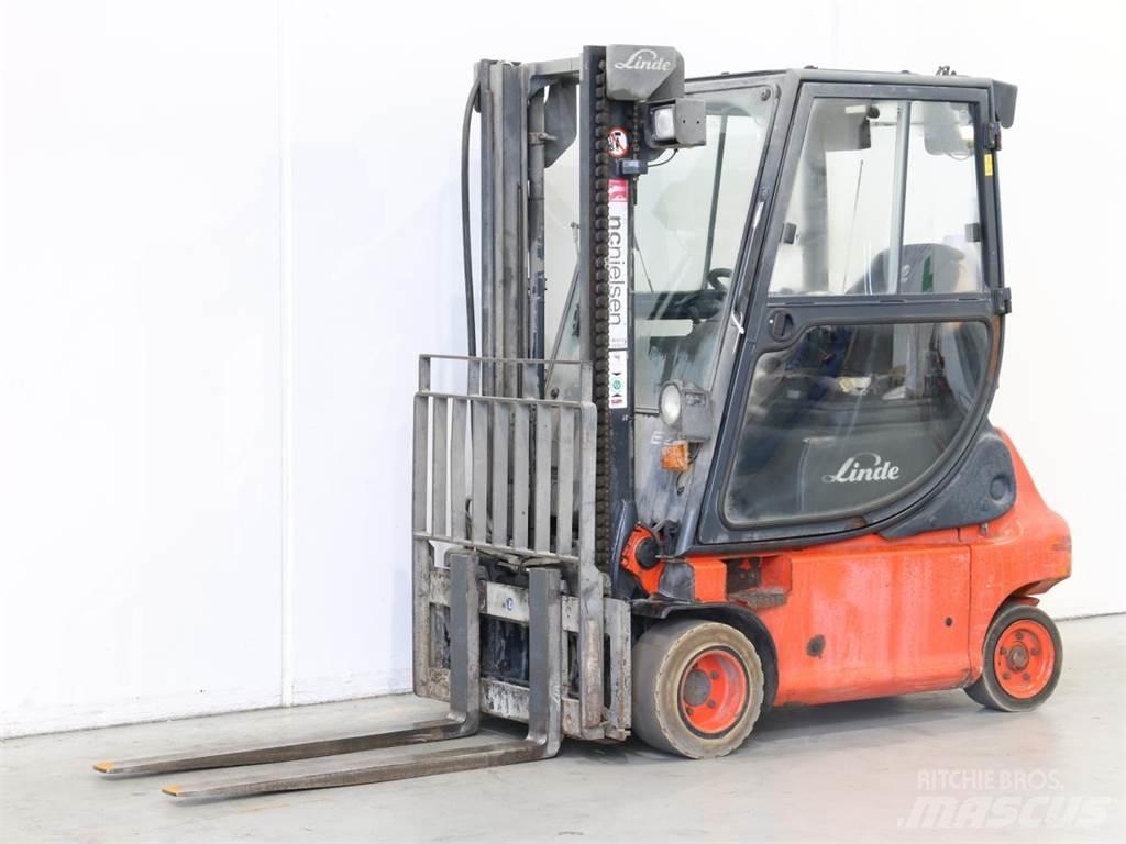 Linde E20P/335-02 Akumulátorové vozíky