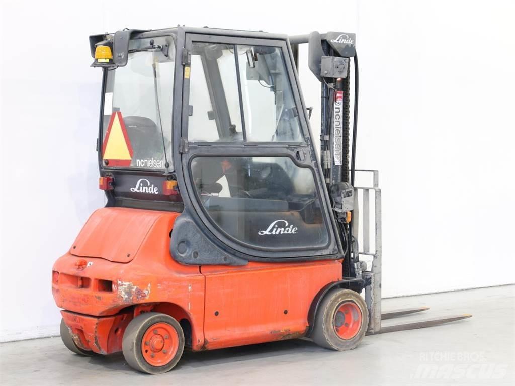 Linde E20P/335-02 Akumulátorové vozíky