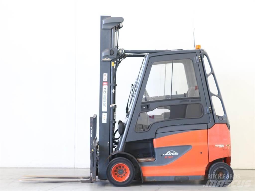 Linde E30/600H/387 Akumulátorové vozíky
