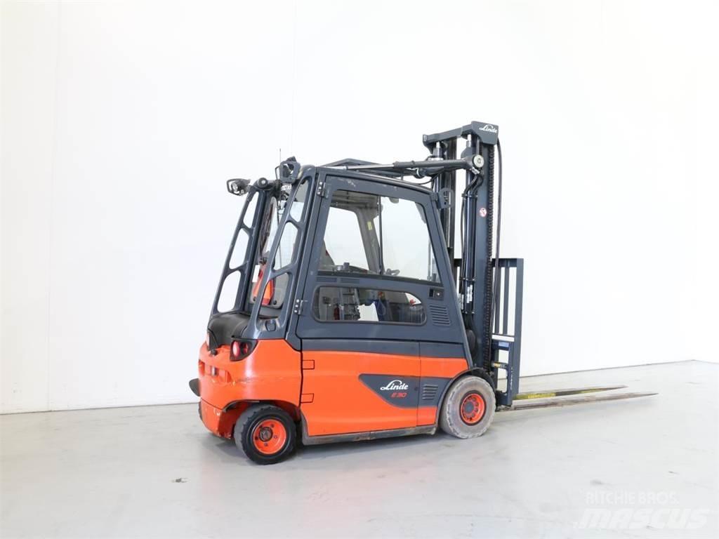 Linde E30L/387 Akumulátorové vozíky