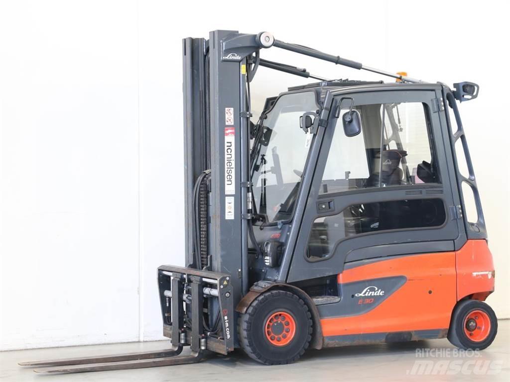 Linde E30L/387 Akumulátorové vozíky