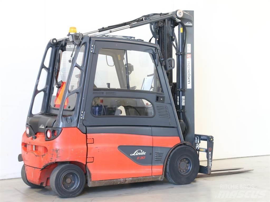 Linde E30L/387 Akumulátorové vozíky