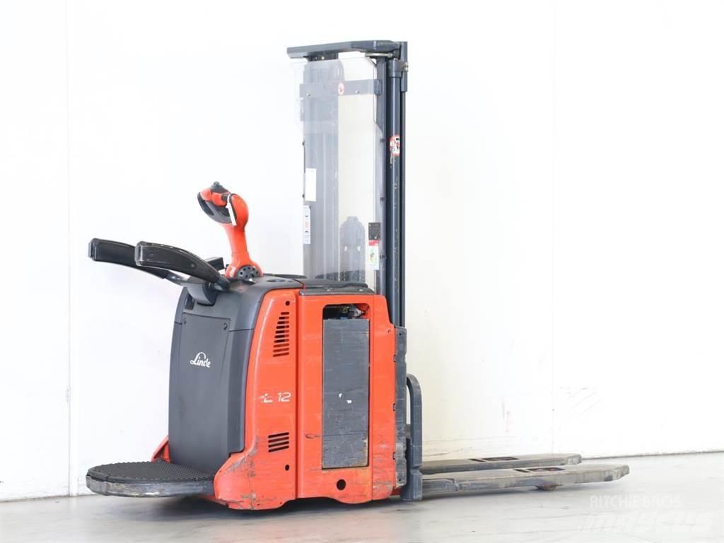 Linde L12AP/133 Ručně vedené vysokozdvižné vozíky