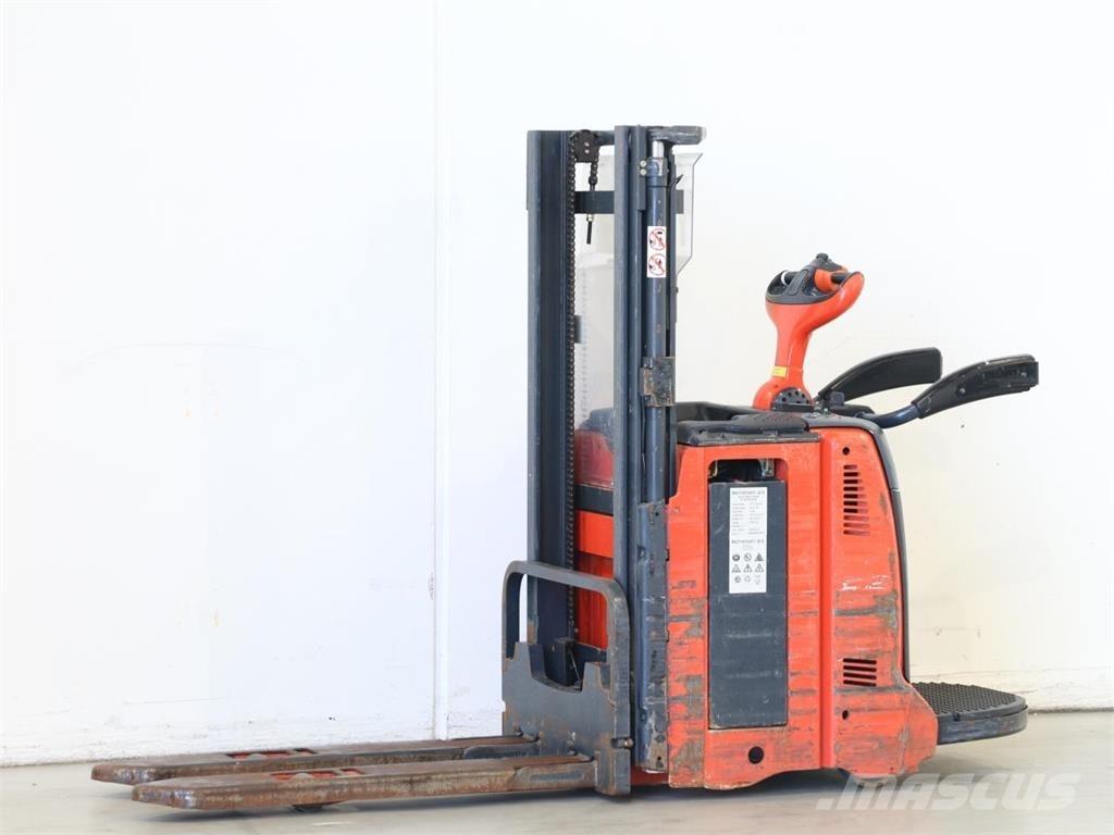 Linde L12AP/133 Ručně vedené vysokozdvižné vozíky