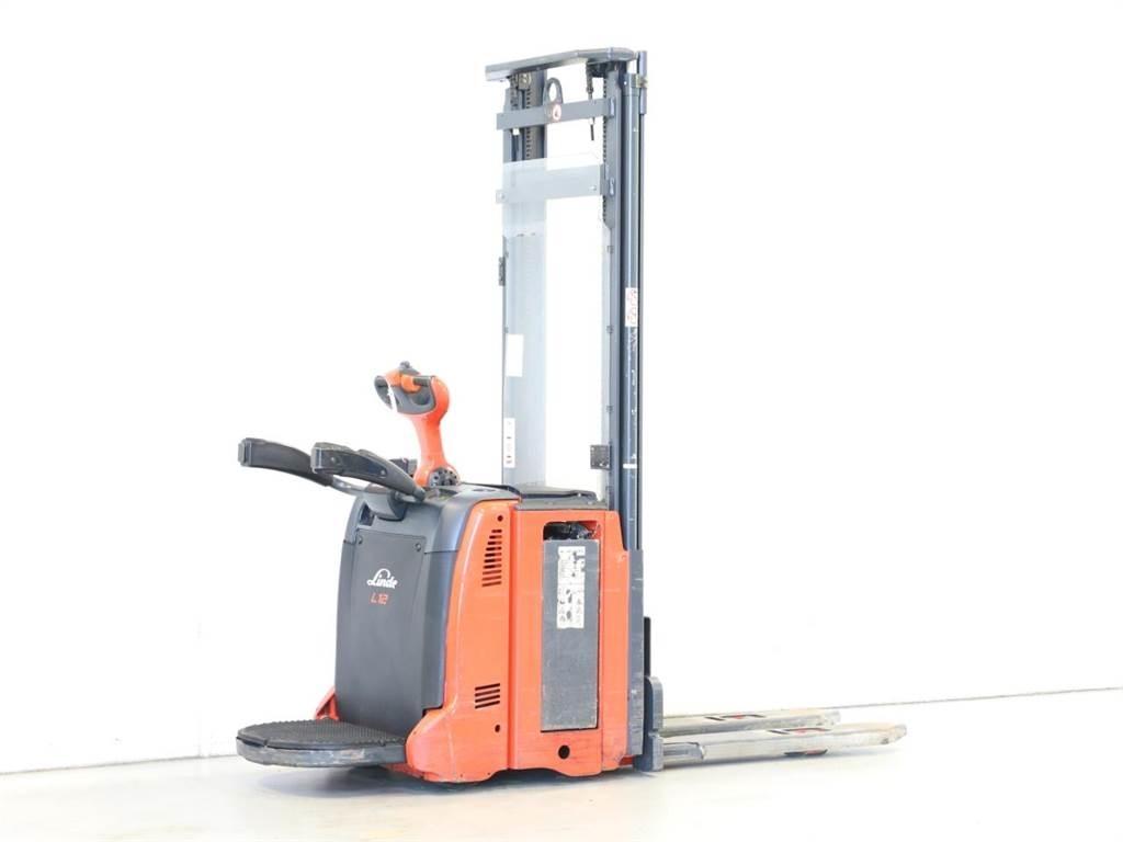 Linde L12AP/133-00 Ručně vedené vysokozdvižné vozíky