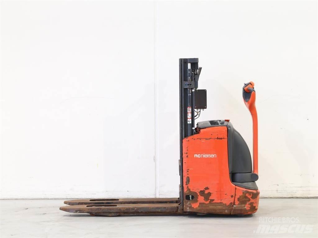 Linde L12I/1172 Ručně vedené vysokozdvižné vozíky