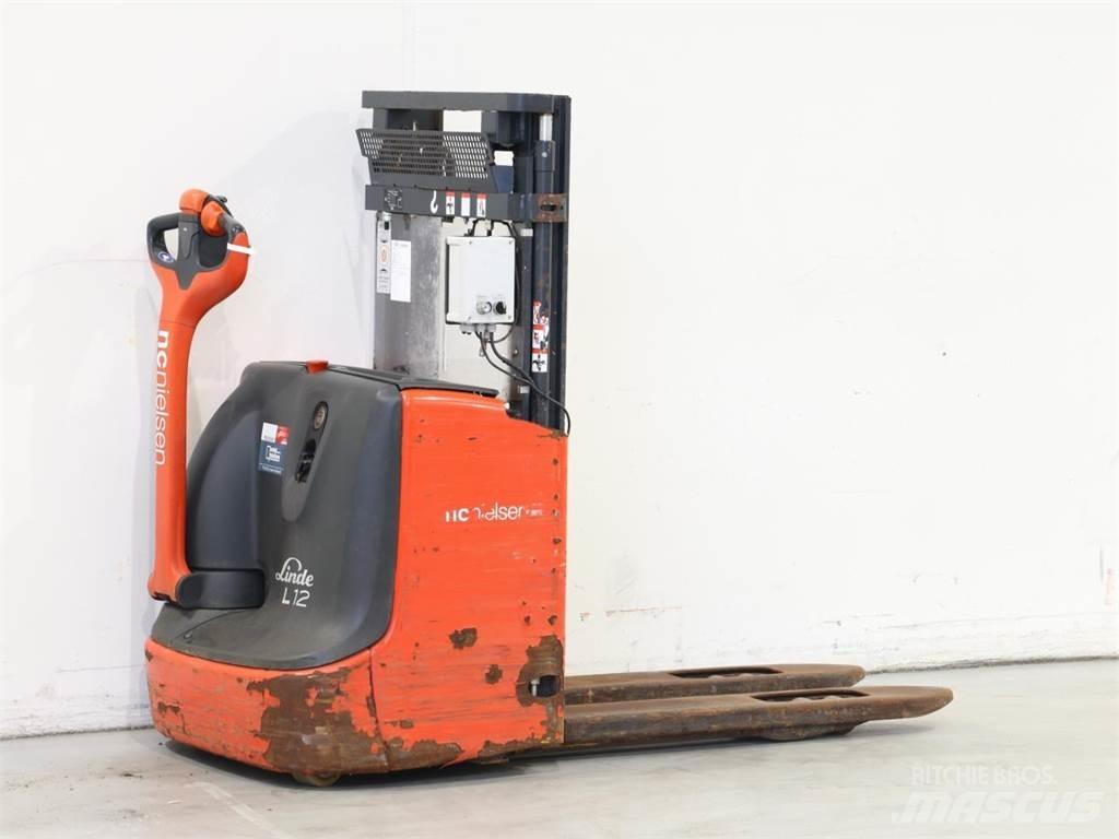 Linde L12I/1172 Ručně vedené vysokozdvižné vozíky