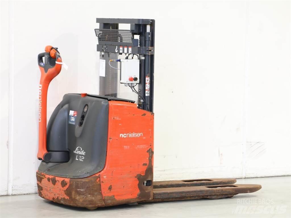 Linde L12I/1172 Ručně vedené vysokozdvižné vozíky