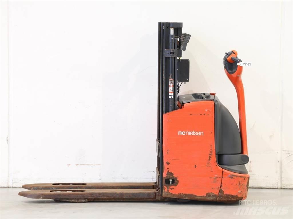 Linde L12I/1172 Ručně vedené vysokozdvižné vozíky