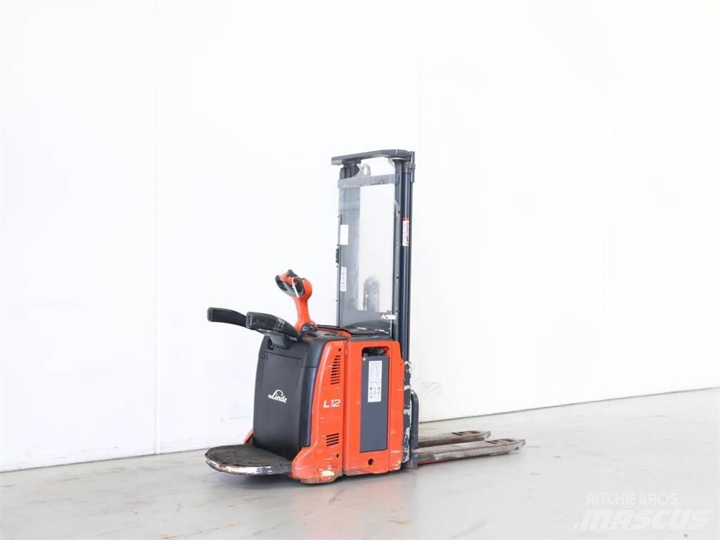 Linde L12LAP/133 Ručně vedené vysokozdvižné vozíky