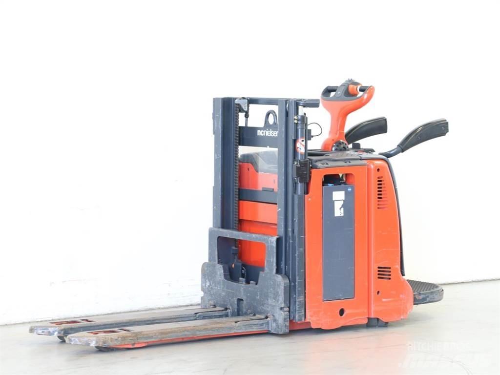 Linde L12LAP/133 Ručně vedené vysokozdvižné vozíky