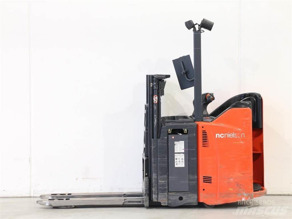 Linde L12LSP/133 Ručně vedené vysokozdvižné vozíky