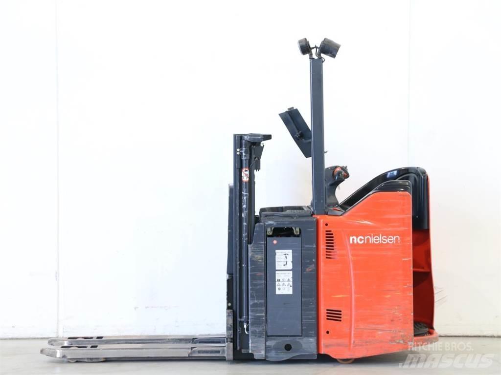 Linde L12LSP/133 Ručně vedené vysokozdvižné vozíky