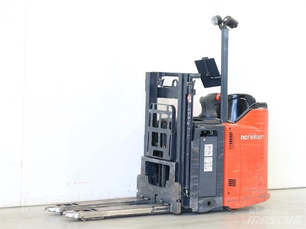 Linde L12LSP/133 Ručně vedené vysokozdvižné vozíky