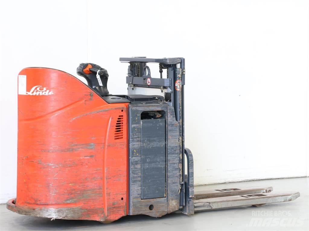 Linde L12SP/133 Ručně vedené vysokozdvižné vozíky