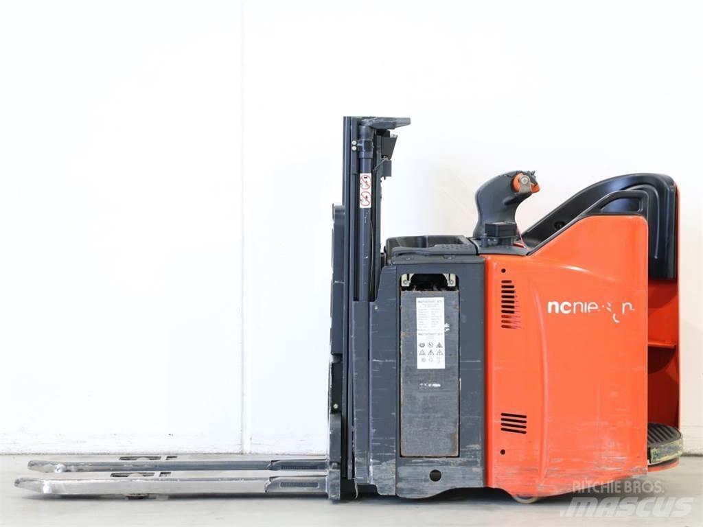 Linde L12SP/133-00 Ručně vedené vysokozdvižné vozíky