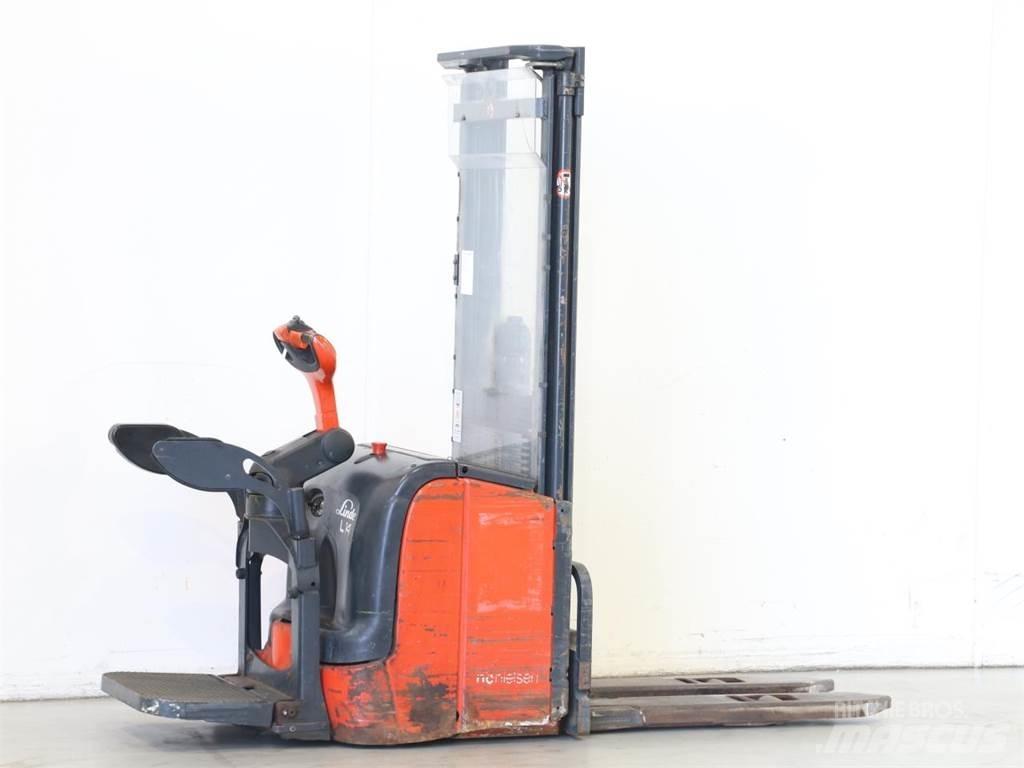 Linde L14API/372 Ručně vedené vysokozdvižné vozíky