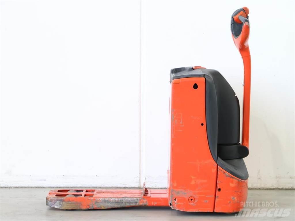 Linde T16/1152 Ručně vedené vysokozdvižné vozíky