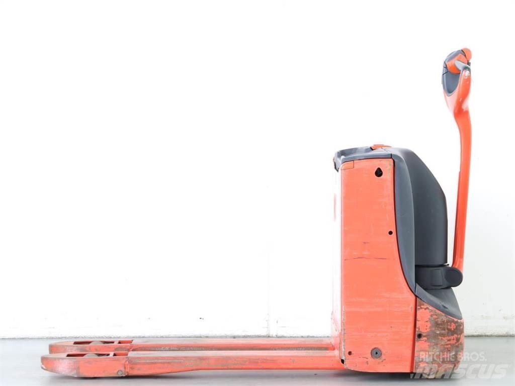 Linde T16/1152 Ručně vedené vysokozdvižné vozíky