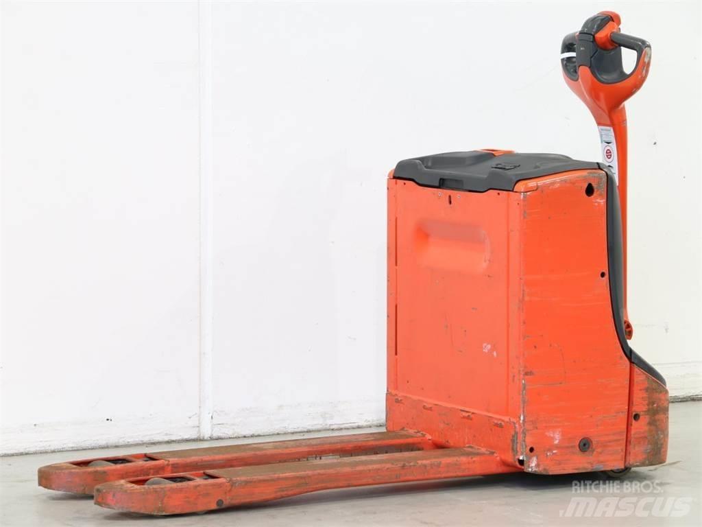 Linde T16/1152 Ručně vedené vysokozdvižné vozíky