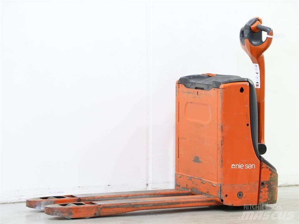 Linde T16/1152-00 Ručně vedené vysokozdvižné vozíky