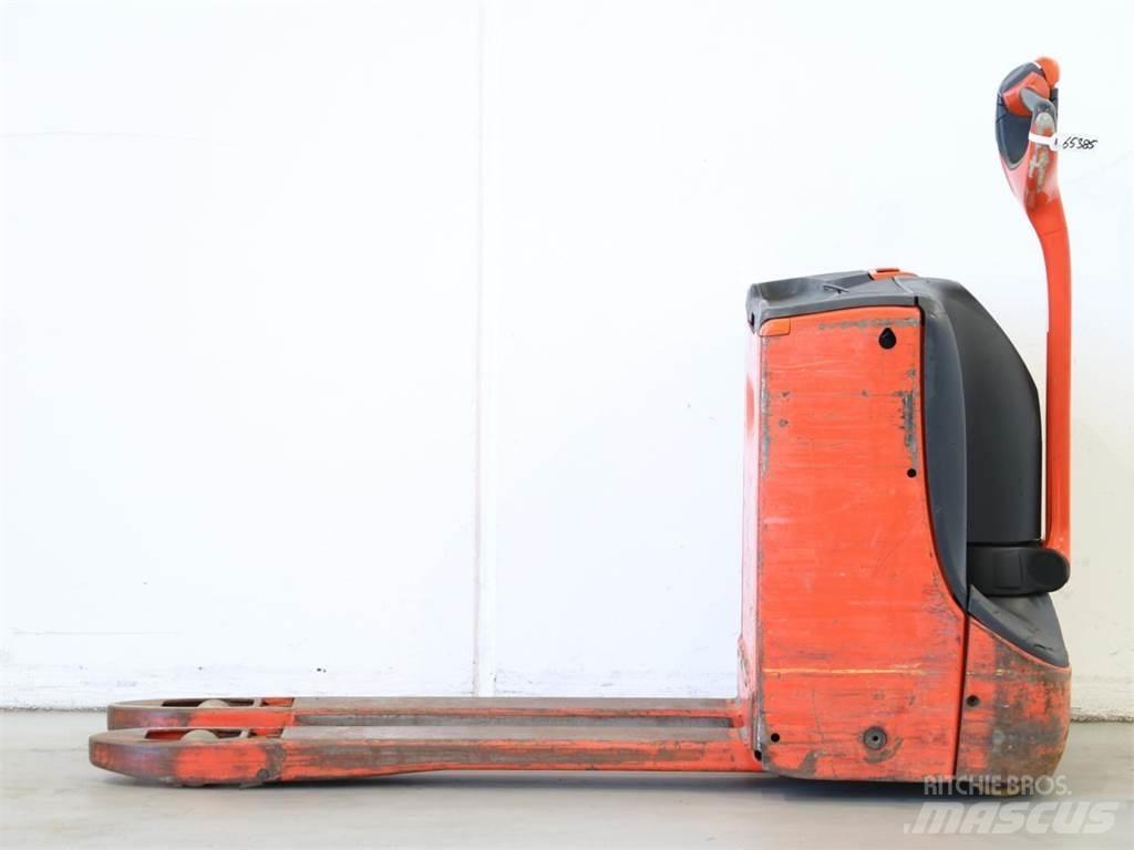 Linde T16/1152-00 Ručně vedené vysokozdvižné vozíky