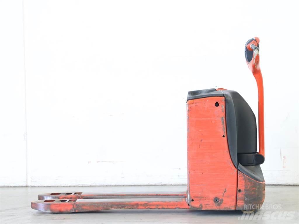 Linde T16/1152-00 Ručně vedené vysokozdvižné vozíky