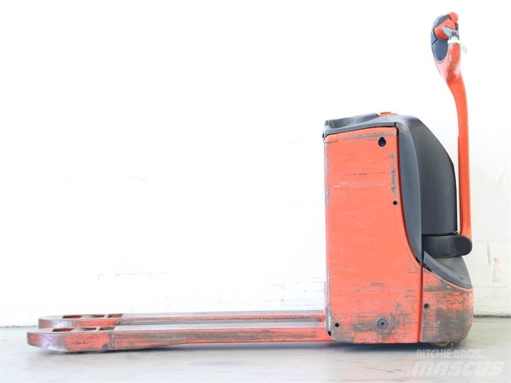 Linde T16/1152-00 Ručně vedené vysokozdvižné vozíky