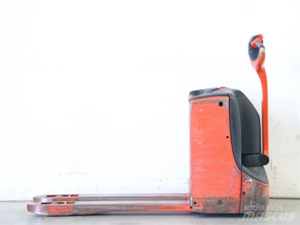 Linde T16/1152-00 Ručně vedené vysokozdvižné vozíky