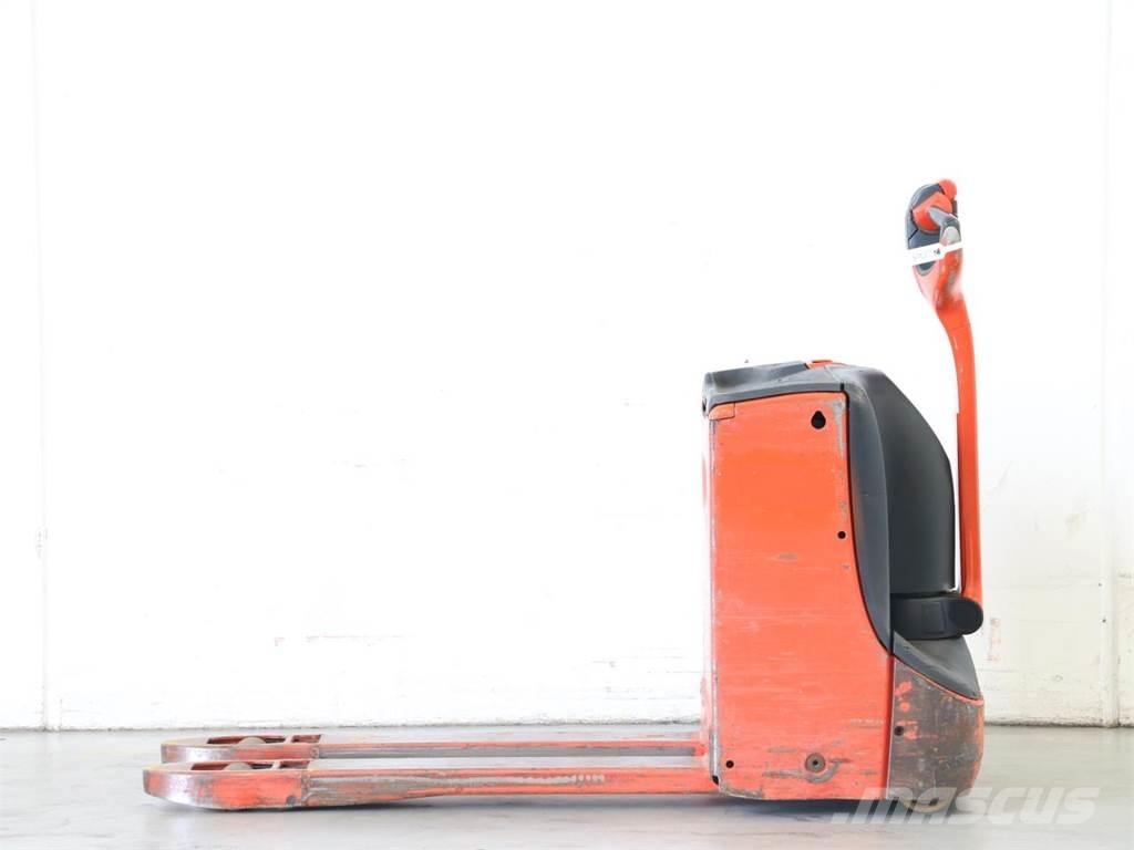 Linde T16/1152-00 Ručně vedené vysokozdvižné vozíky