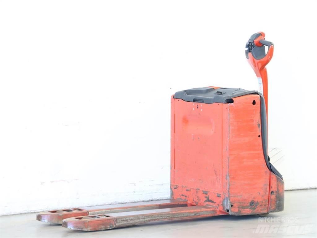 Linde T16/1152-00 Ručně vedené vysokozdvižné vozíky