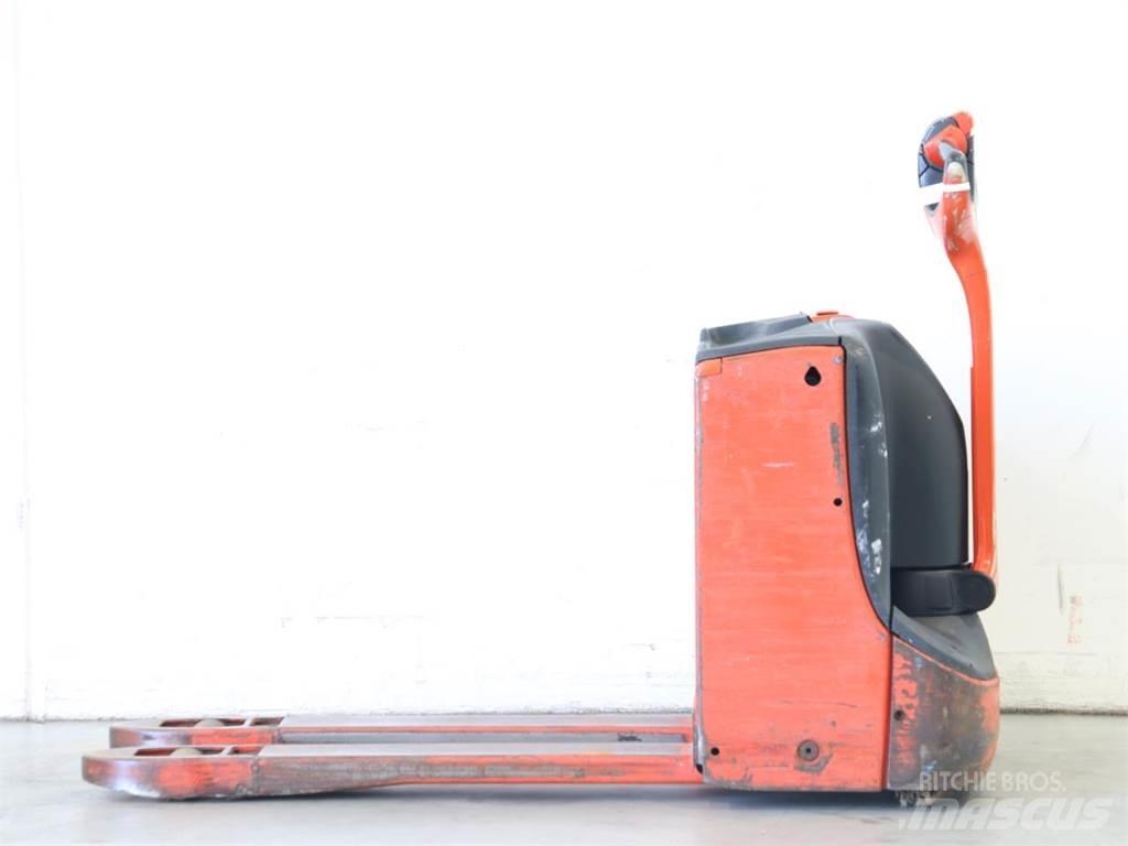 Linde T16/1152-00 Ručně vedené vysokozdvižné vozíky
