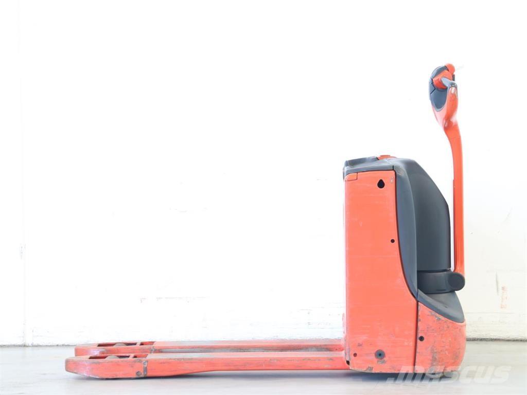 Linde T16/1152-02 Ručně vedené vysokozdvižné vozíky