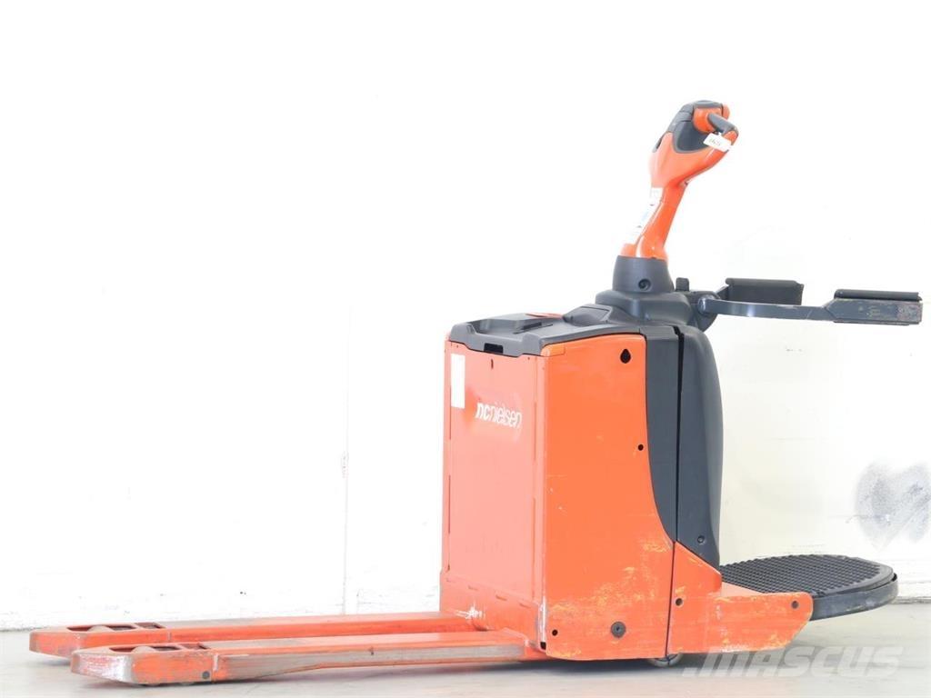 Linde T16P/1151 Ručně vedené vysokozdvižné vozíky