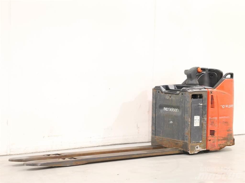 Linde T20SP/131 Ručně vedené vysokozdvižné vozíky