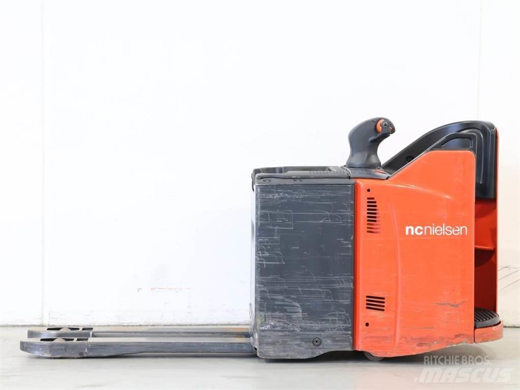 Linde T20SP/131 Ručně vedené vysokozdvižné vozíky