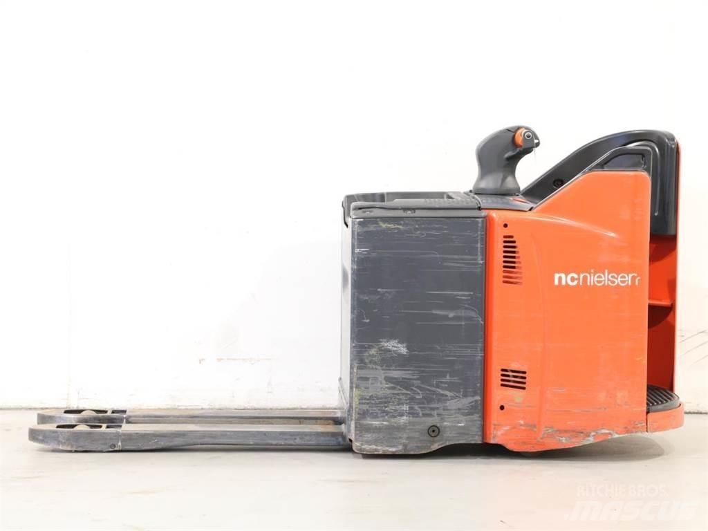 Linde T20SP/131 Ručně vedené vysokozdvižné vozíky