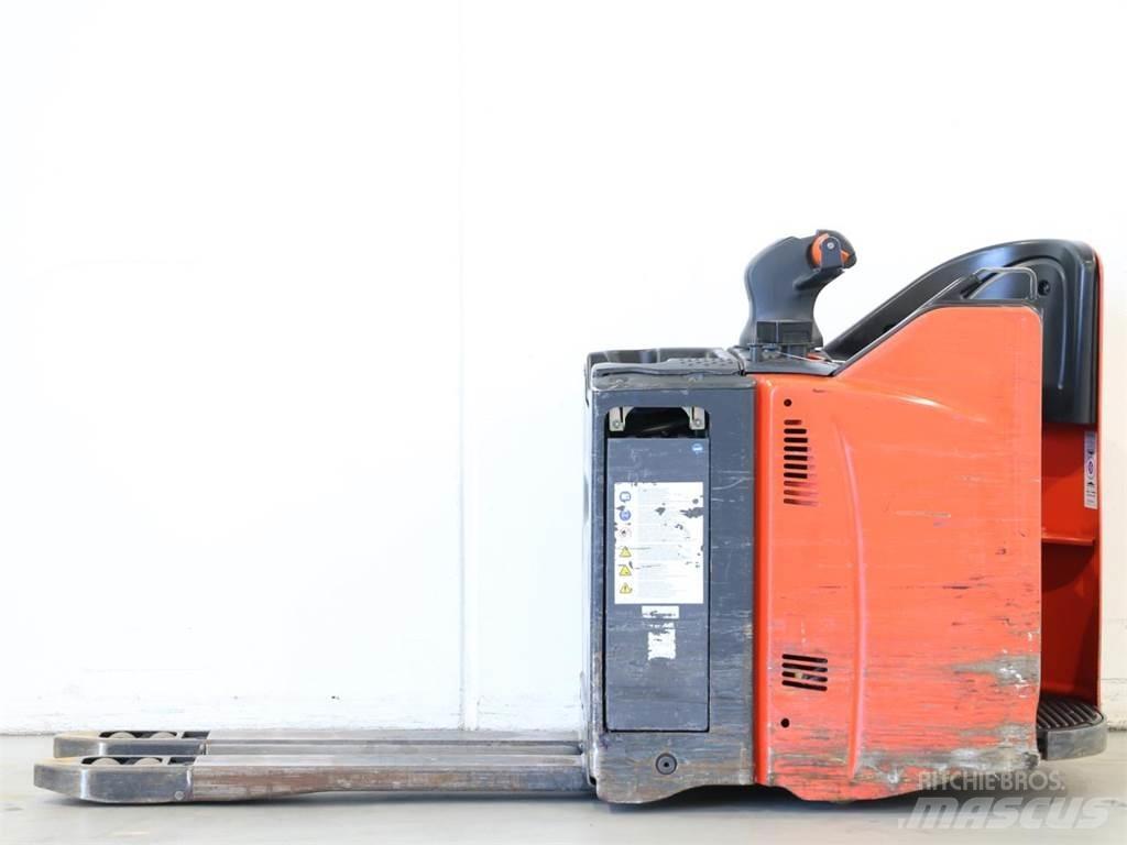 Linde T20SP/131 Ručně vedené vysokozdvižné vozíky