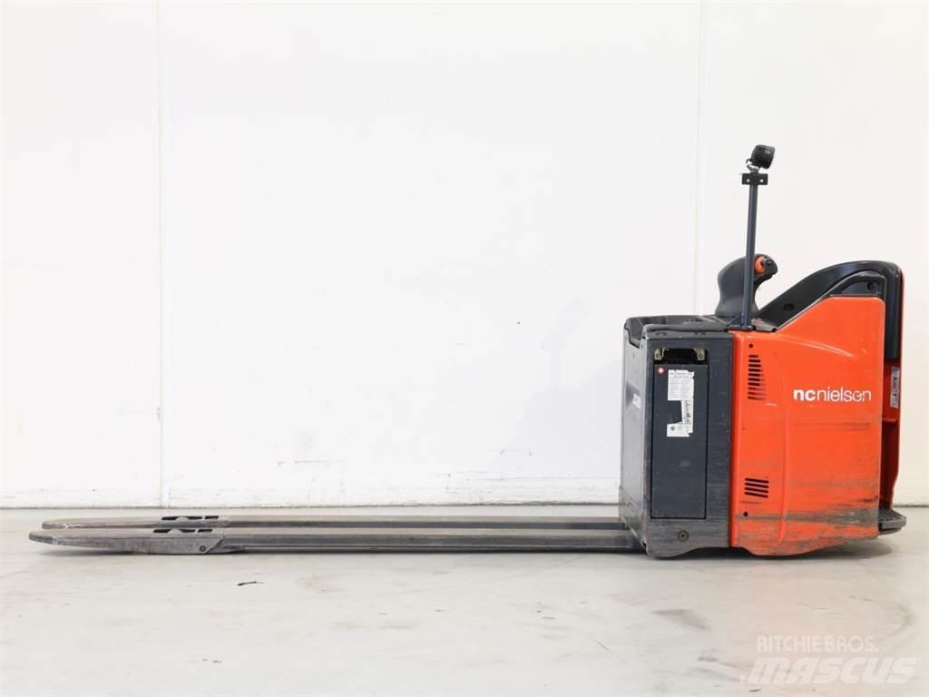 Linde T20SP/131-07 Ručně vedené vysokozdvižné vozíky