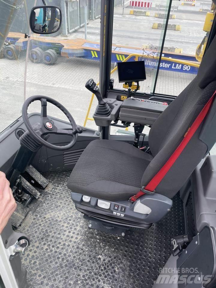 SMV 4531 TC5 Retraky